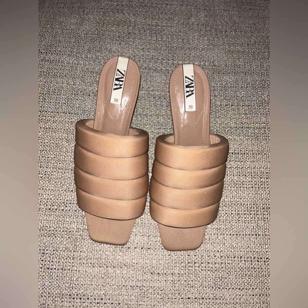 Zara open toe small low heel